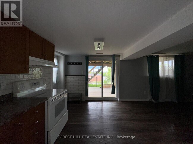 Photo du bâtiment - 354 Britannia Ave