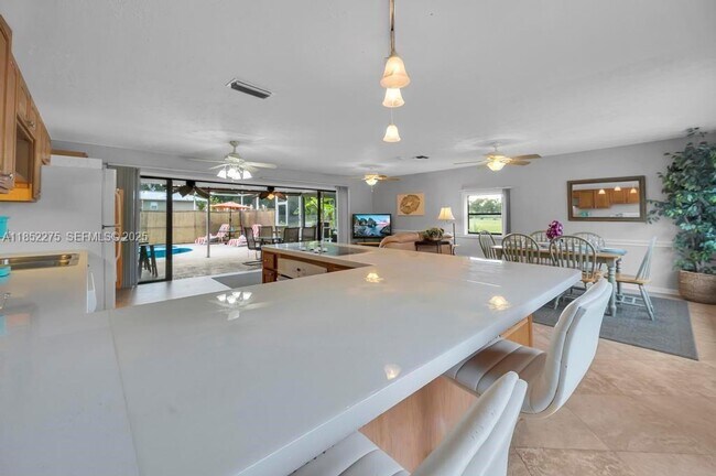 Foto del edificio - 1803 E Easy St