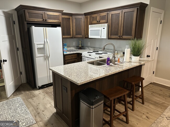 Foto del edificio - 88 Old Vineyard Wy