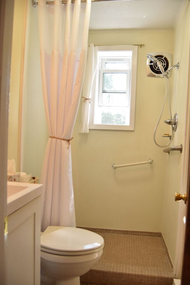 Foto del edificio - 3 Bed/1 Bathroom House in Perham