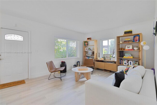 Foto del edificio - 5920 SW 46th St