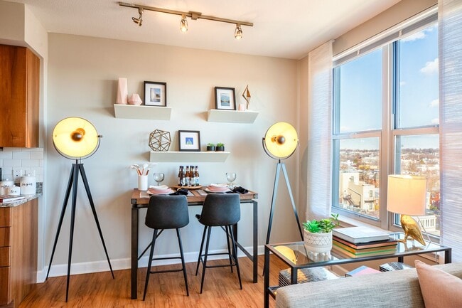 Photo - Jefferson Marketplace Apartments