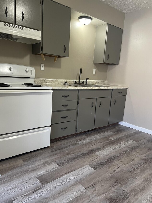 116 W Zupan St Unit 6, Maryville, IL 62062 Apartment for Rent in