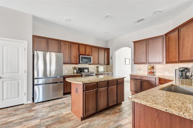Foto del edificio - 2324 Vineyard Terrace Ln