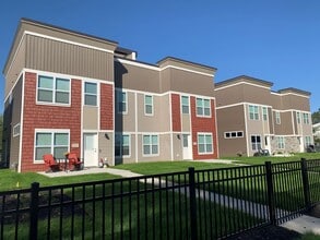 Building Photo - 1648 Ellis Blvd NW