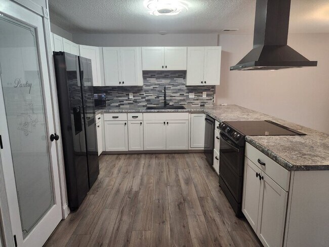 Foto del edificio - 1255 SE Village View Ln