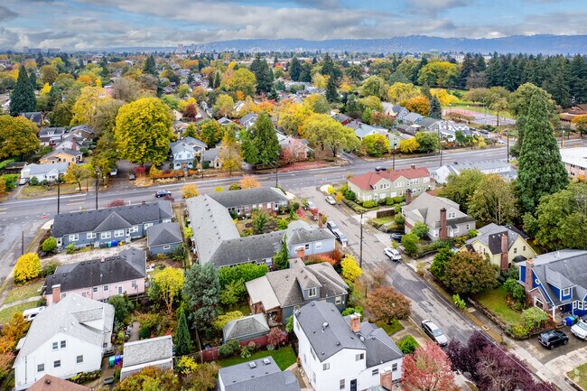 Aerial Photo - 6504 N Commercial Ave