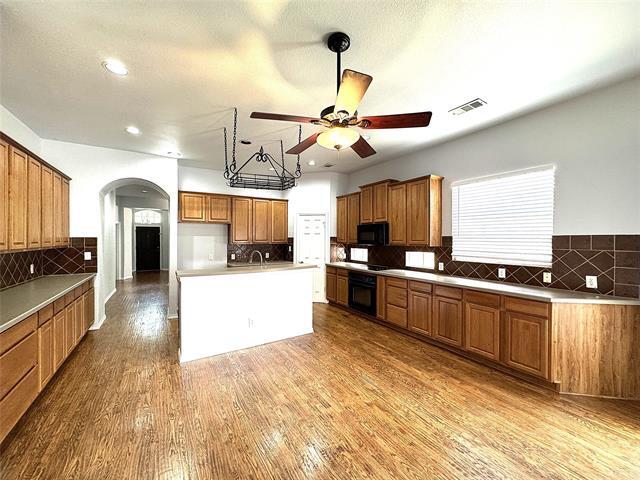 Foto del edificio - 2767 Cedar Wood Dr