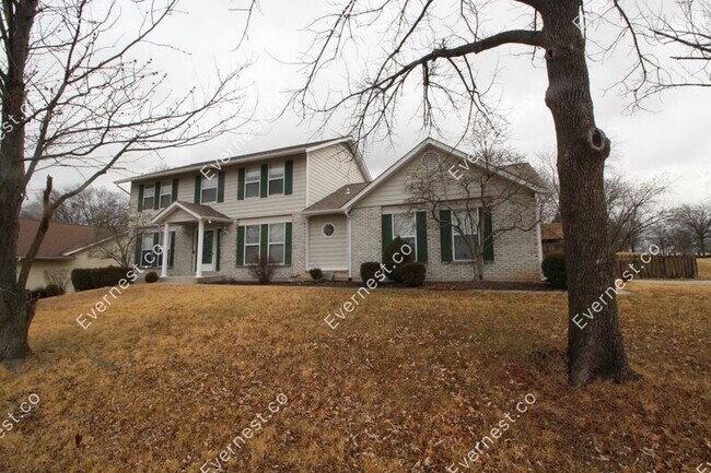 Foto del edificio - 1370 Timothy Ridge Dr