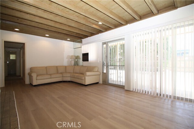 Foto del edificio - 1532 Dell Dr