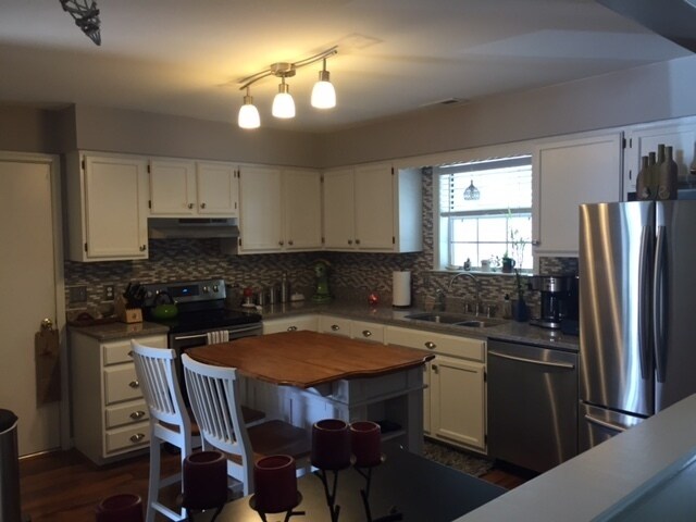 Building Photo - 1350 Crane Crescent