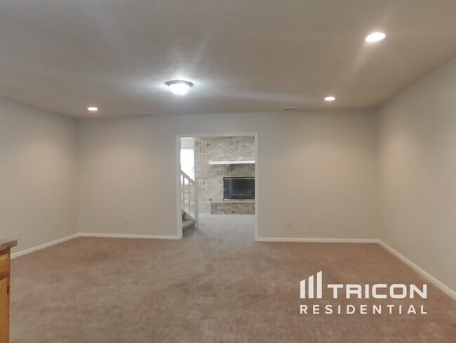 Foto del edificio - 5220 Tamarisk Ct