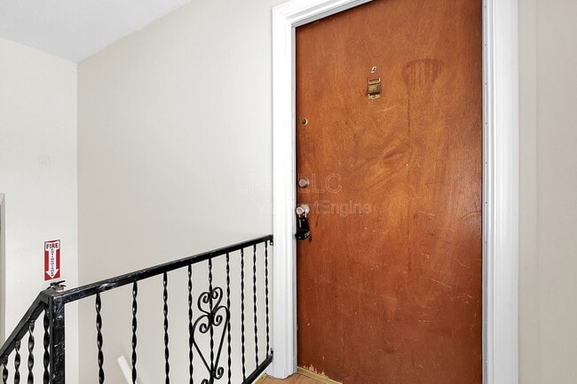 Photo - 1716 Bonnyville Blvd Apartment