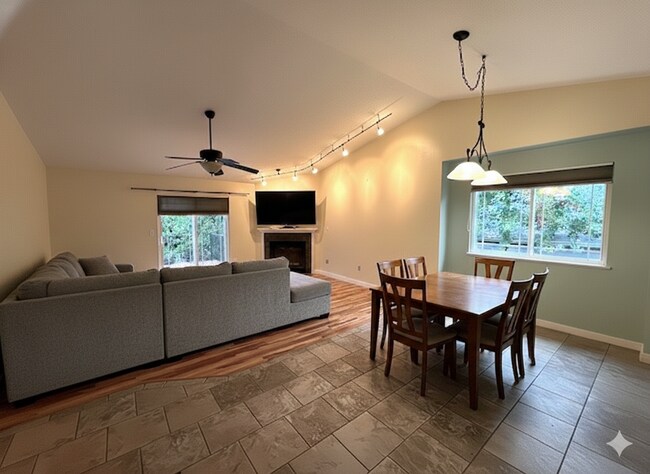 Foto del edificio - Charming & Well-Maintained 3BR Home in the Heart of Wine Country