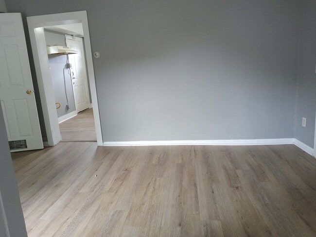 Foto del edificio - 718-720 E Grape St.