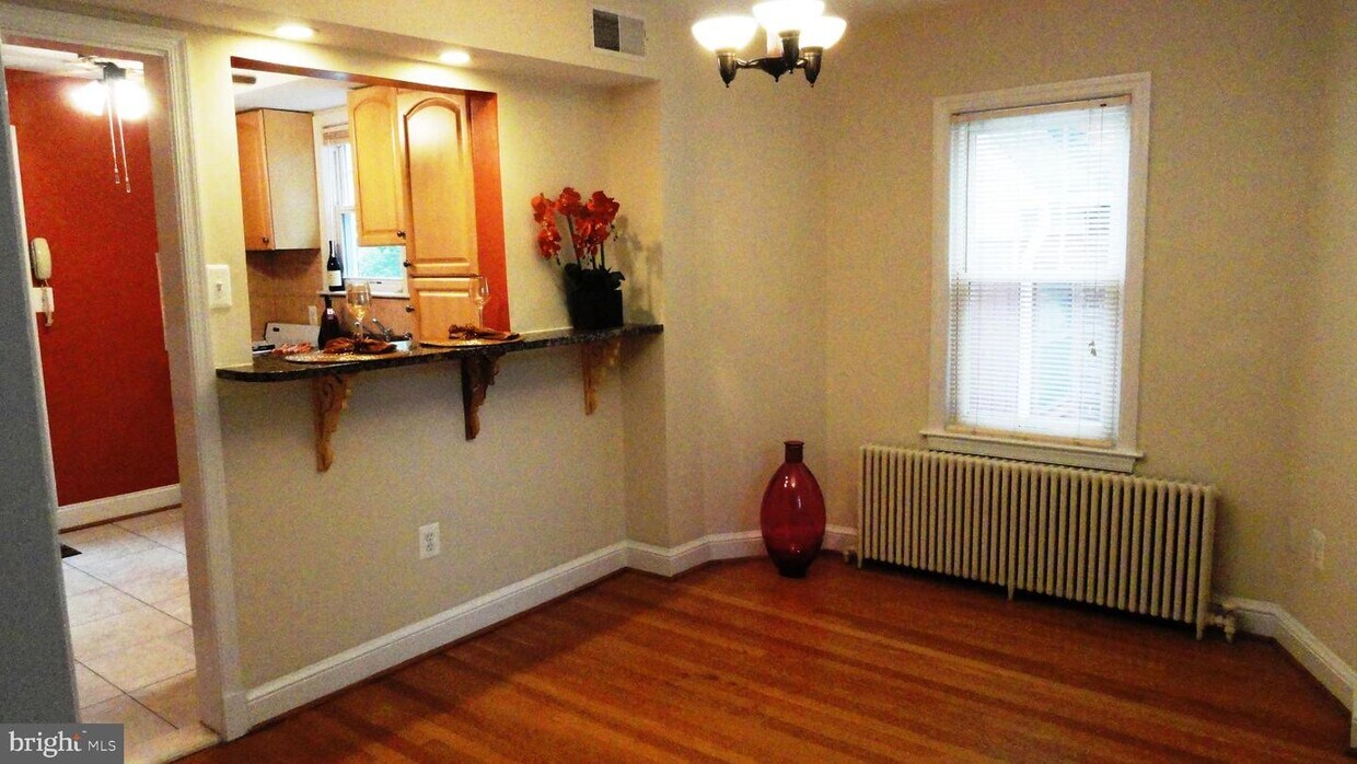 Foto principal - 534 N Monroe St