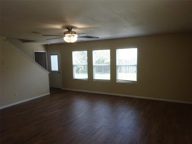 Building Photo - 16863 Accolade Way