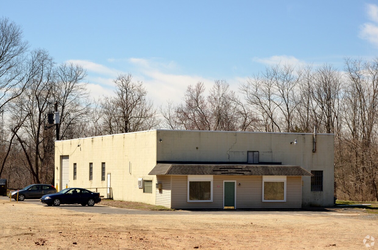 26 Simpson Ave, Pitman, NJ 08071 Apartments in Pitman, NJ