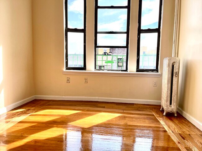 Foto del edificio - 545 Edgecombe Ave