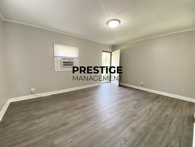 Foto del edificio - Updated 2 Bedroom in Gary