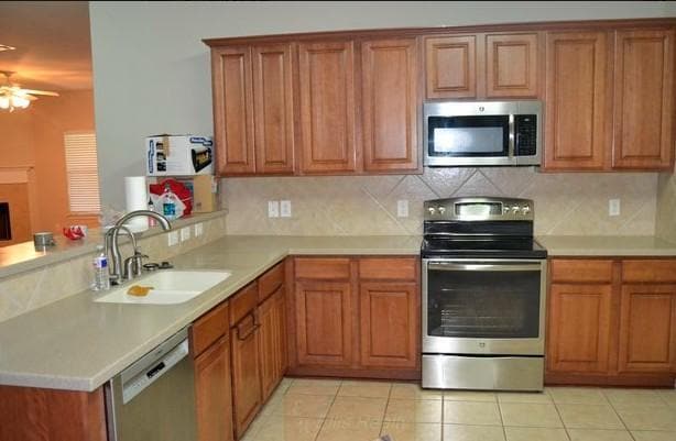 Building Photo - 714 Point Sunset