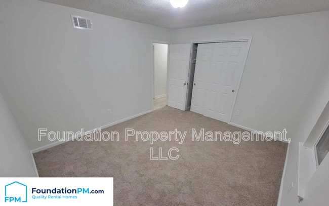 Building Photo - 4775 Royal Elm Cove