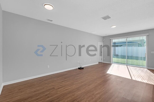 Foto del edificio - 16622 Myrtle Sand Dr