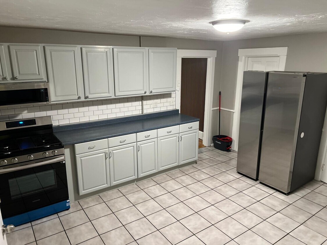 Kitchen - 13 Maple St