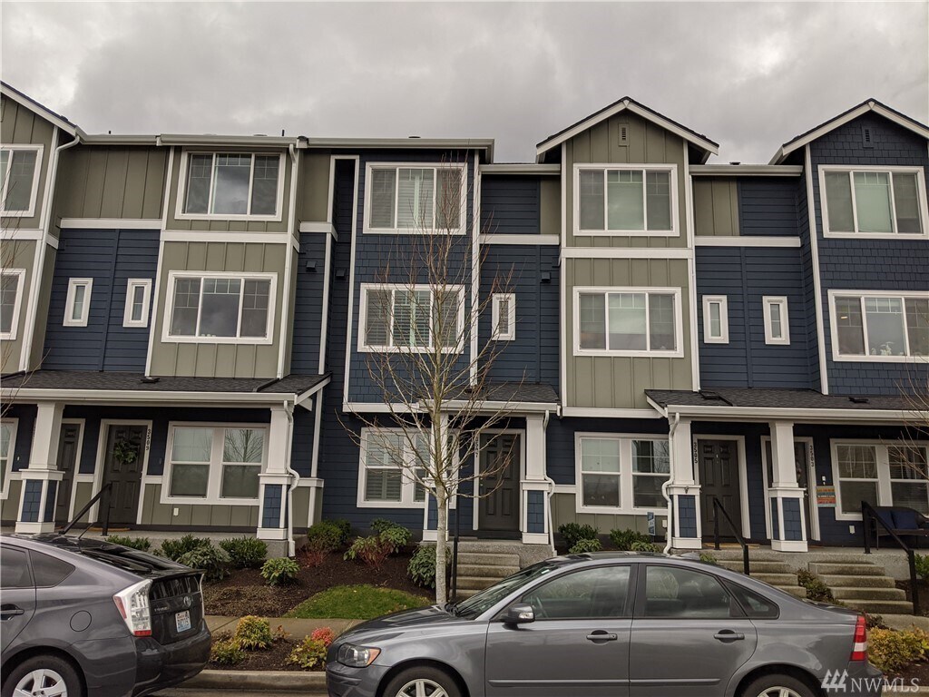 Primary Photo - 3507 30th Dr