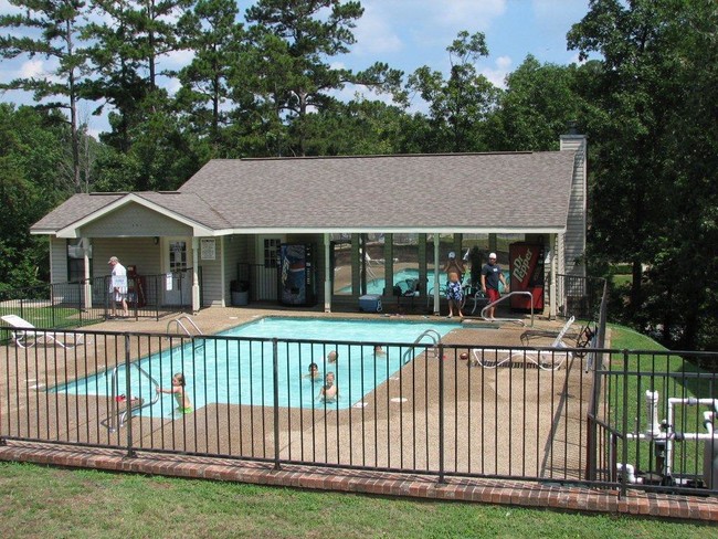 Building Photo - Burchwood Harbor Apartments