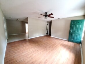 Building Photo - 403 Wendwood Ct