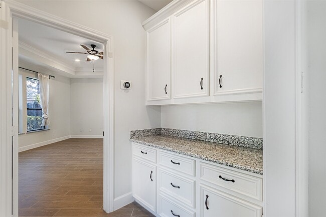 Building Photo - 11630 Snowmass Dr