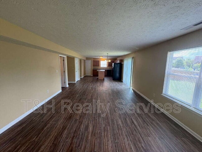 Building Photo - 11553 Brook Crossing Ln
