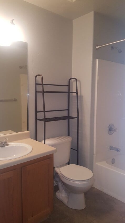 Primary Photo - 3 Bedroom Ranch