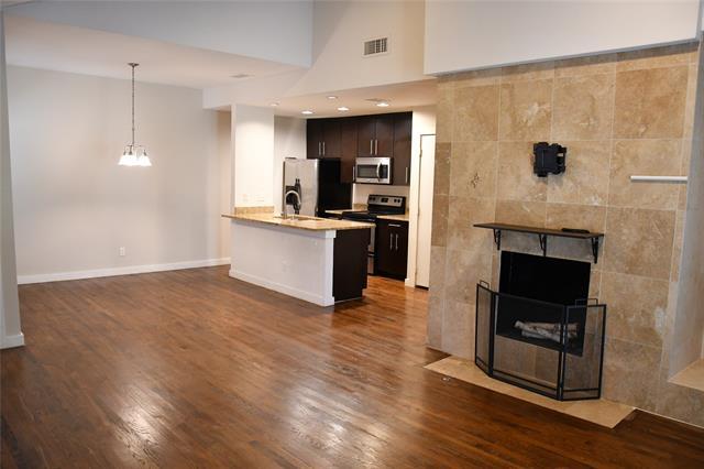 Foto del edificio - 5806 Birchbrook Dr