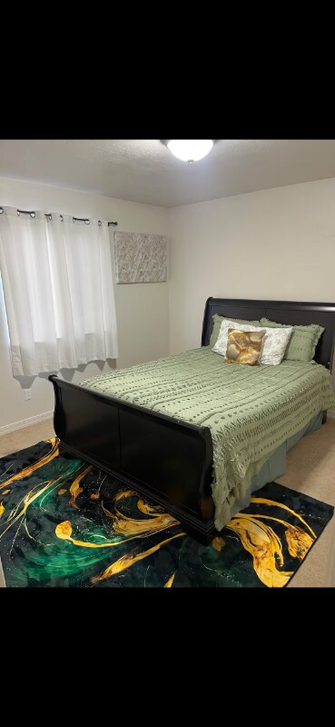 Foto del edificio - 1602 N Stevens Dr