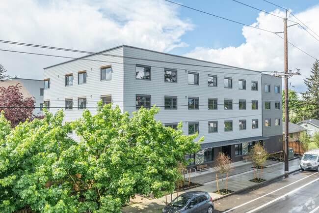 Building Photo - Powellhurst Place