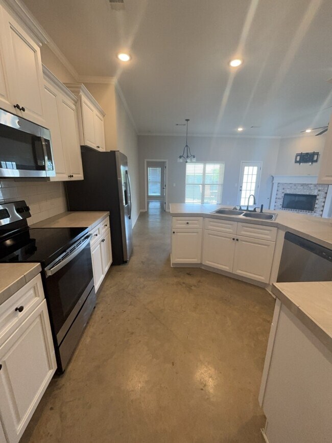 Foto del edificio - 1502 Arcadia Ln