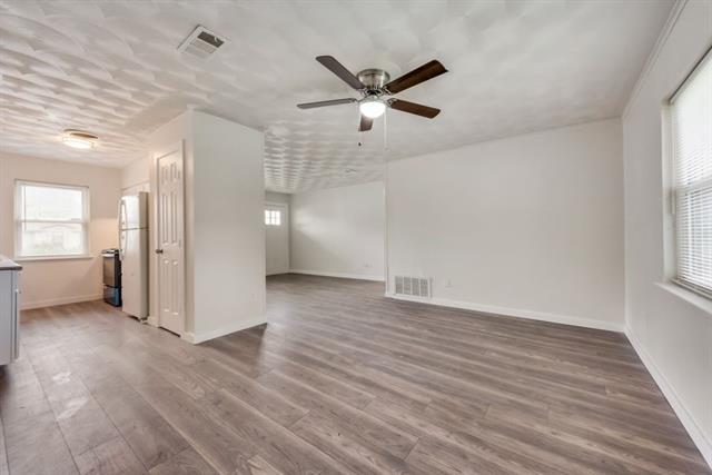Foto del edificio - 503 Birchwood Cir