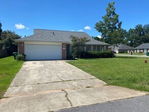 Building Photo - 3129 Border Creek Dr