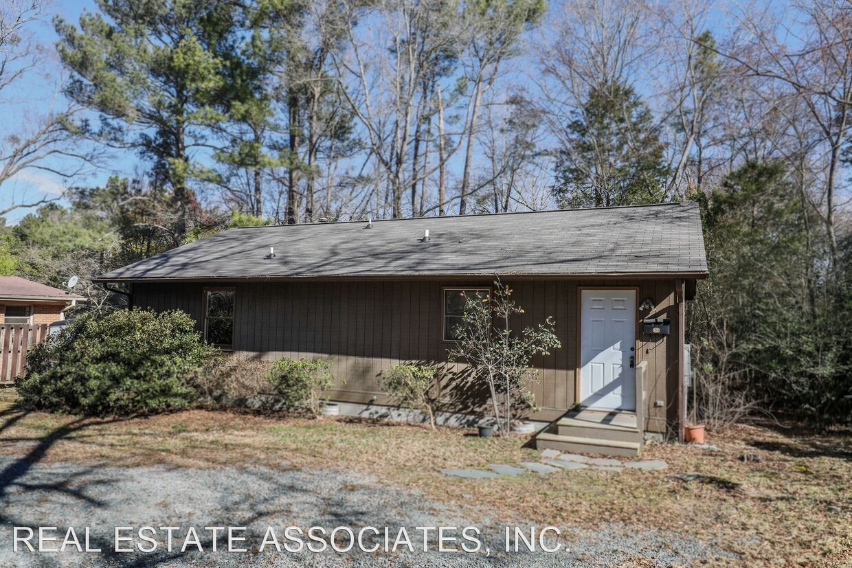 3 br, 2 bath House 108A Williams Street House for Rent in Carrboro