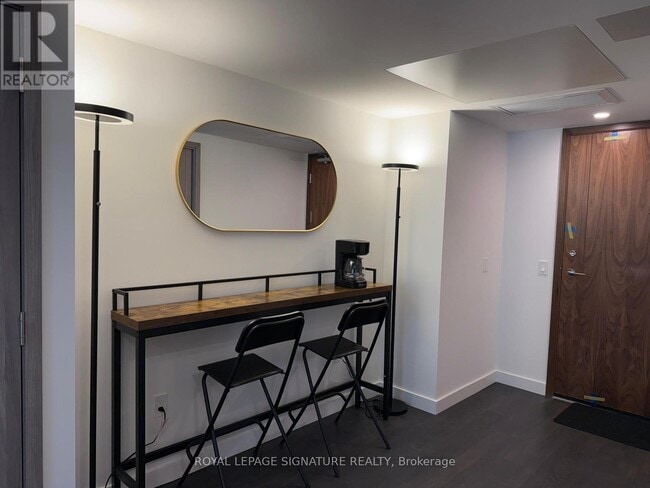 Building Photo - 3 Concord Cityplace Wy