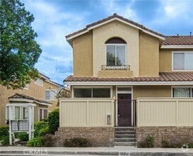 Building Photo - 19646 Orviento Dr
