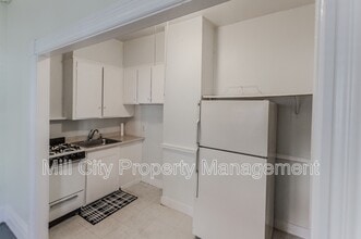 Building Photo - 126 Harrison St