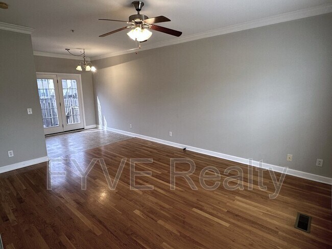 Foto del edificio - 1012 McKenna Dr