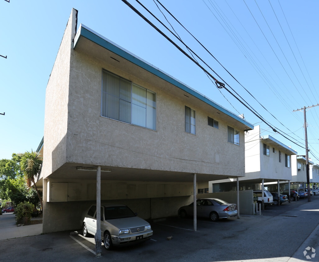 Foto del edificio - 11509 Venice Blvd