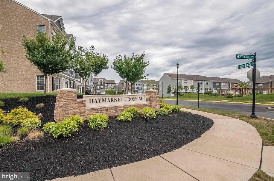 Foto principal - 6002 Camerons Ferry Dr