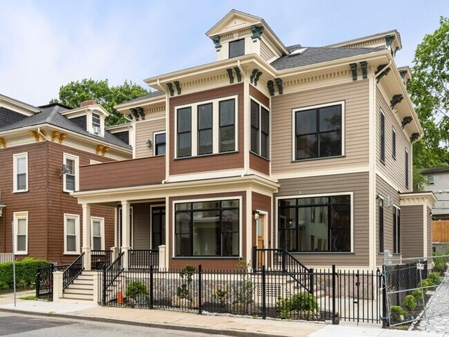 Foto del edificio - 6 Howland St