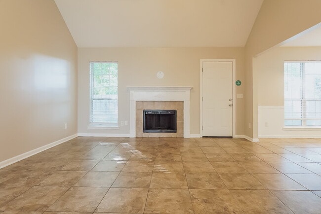 Building Photo - 8028 Rockhampton Cir