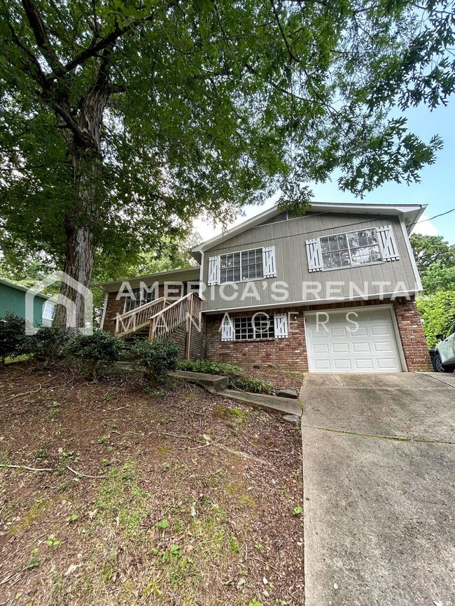 Building Photo - MOVE IN SPECIAL!!! - Home for rent in Pinson! Available to View Now! Sign a 13-month lease by 7/3...